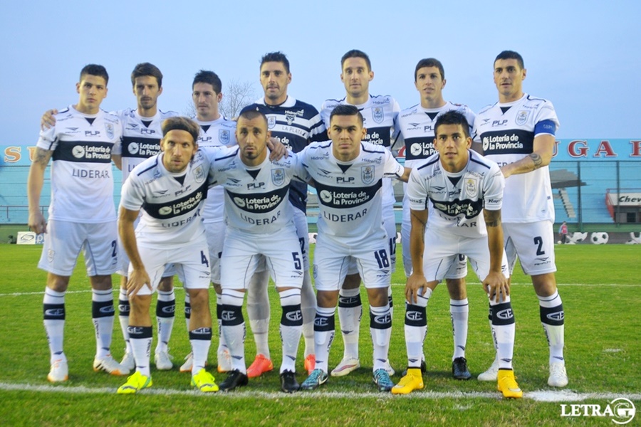 DIEZ AÑOS DESPUÉS